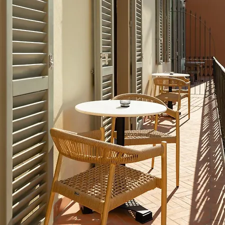 Time Tomorrow In 4* Florencie