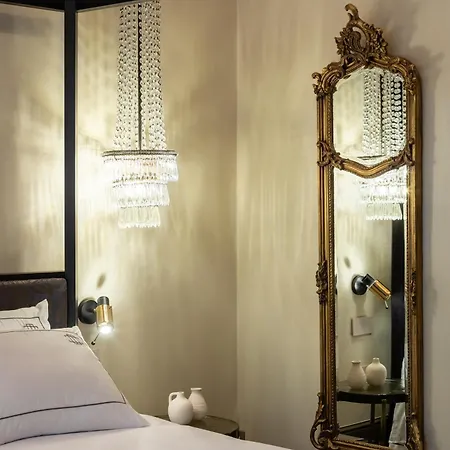 Time Tomorrow In 4* Florencie