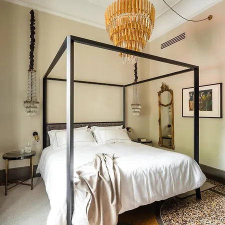 Time Tomorrow In Aparthotel