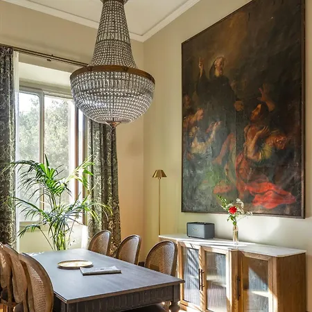 Time Tomorrow In Hotel apartamentowy 4*