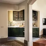 Time Tomorrow In Aparthotel